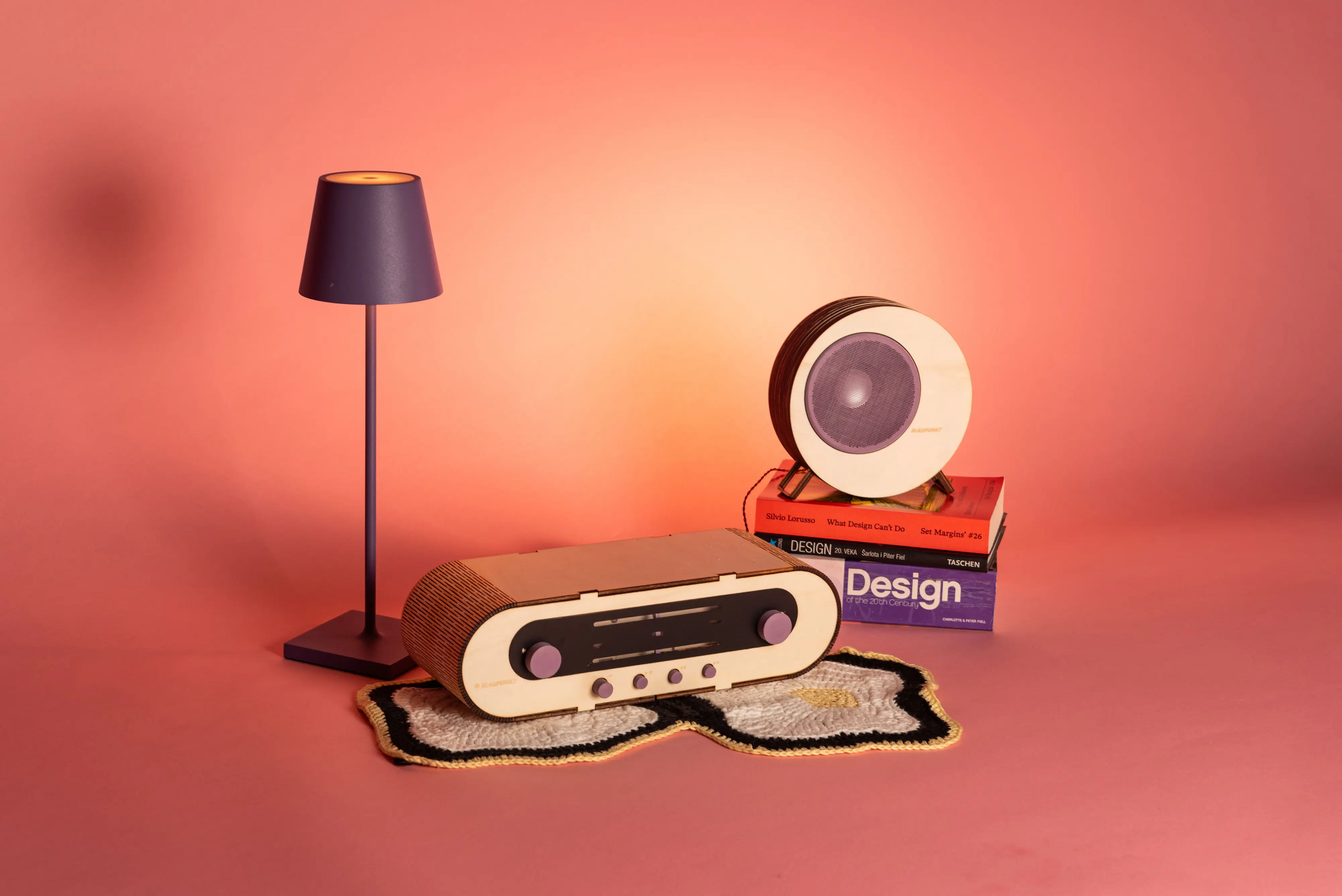 photography of a prototype of a vintage radio